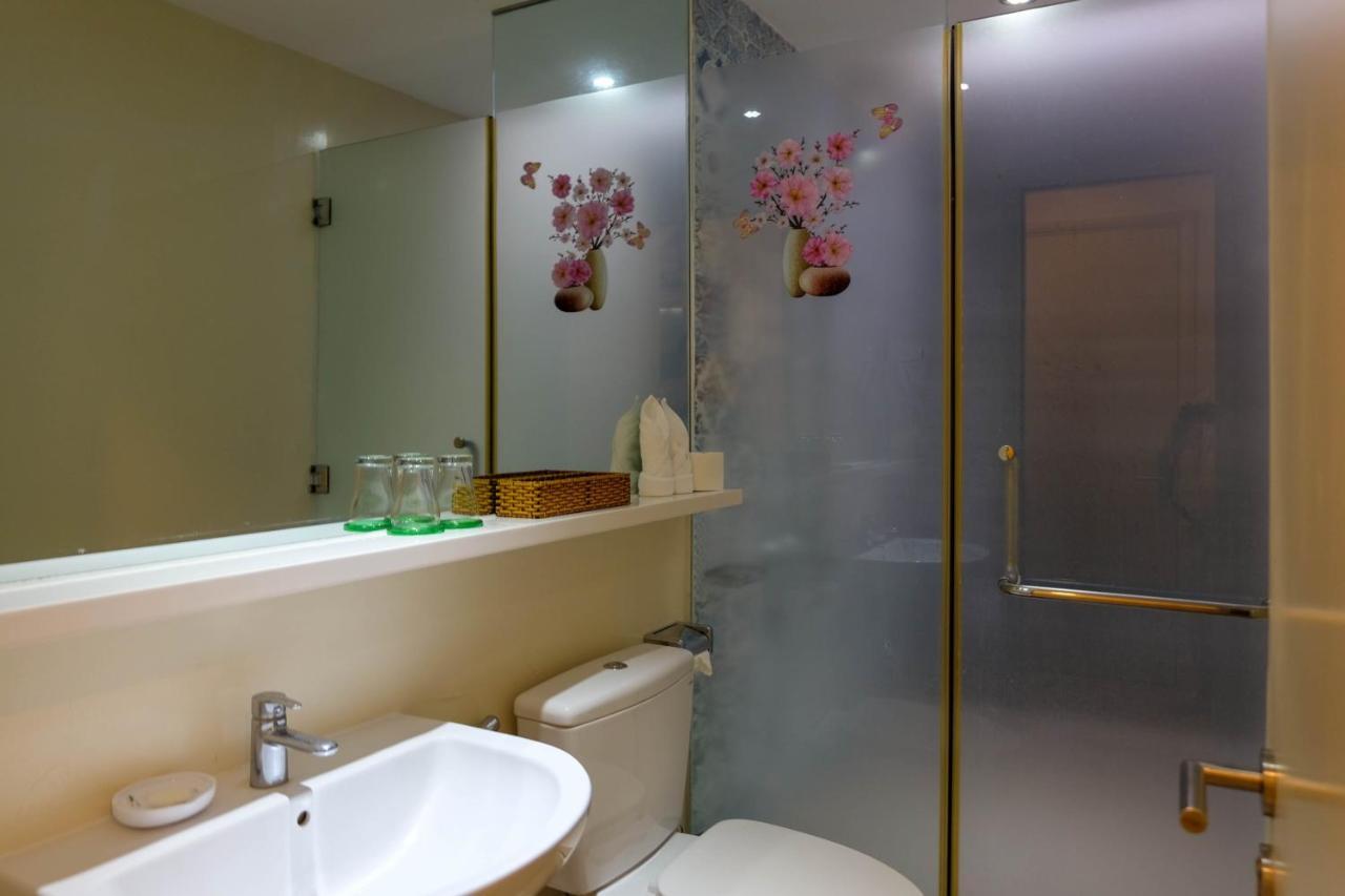 Private Villa At Oceanami Resort Phuochai エクステリア 写真
