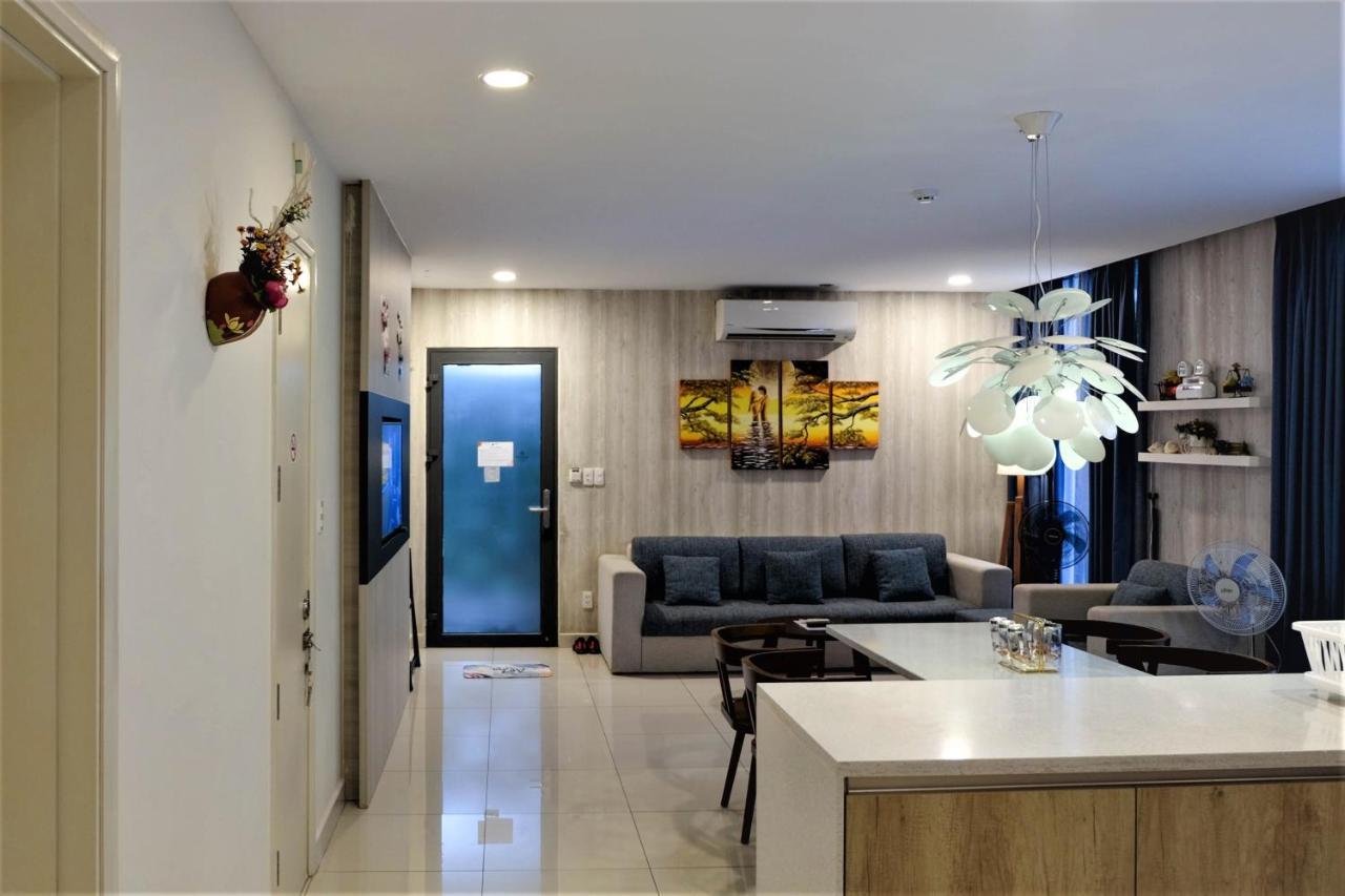 Private Villa At Oceanami Resort Phuochai エクステリア 写真