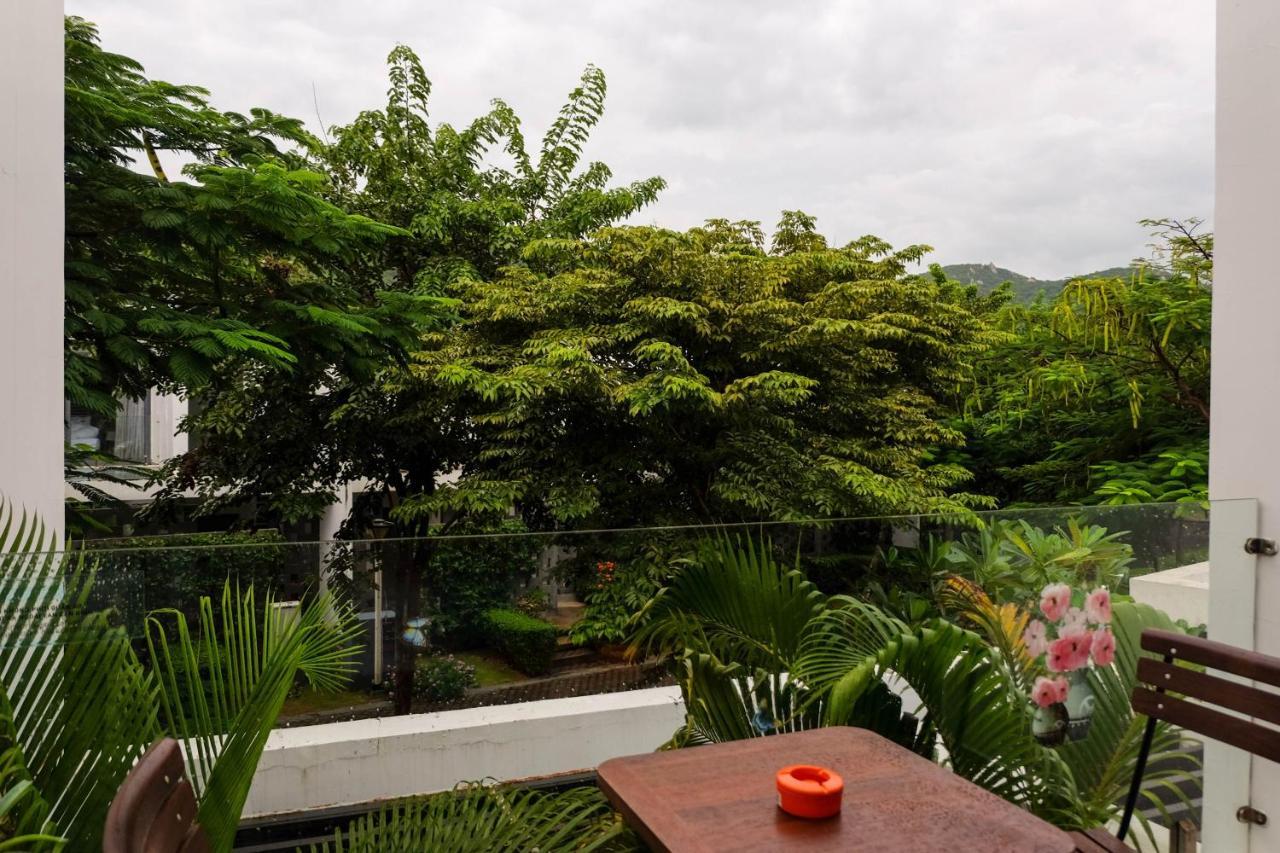 Private Villa At Oceanami Resort Phuochai エクステリア 写真