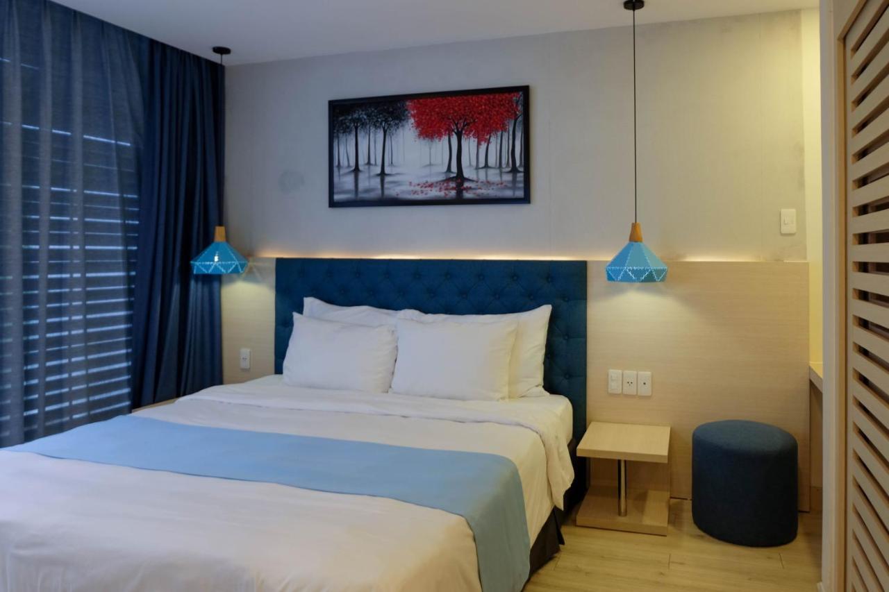 Private Villa At Oceanami Resort Phuochai エクステリア 写真