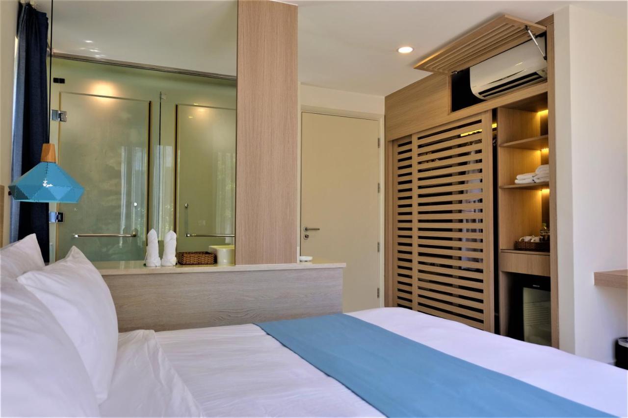 Private Villa At Oceanami Resort Phuochai エクステリア 写真